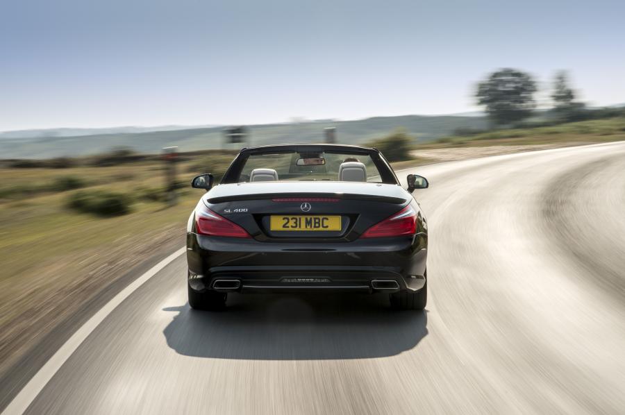  Mercedes-Benz SL400 2014 года  (UK) (фото 7 из 31)